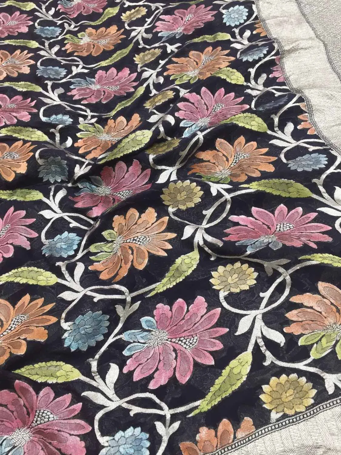 Black Handloom Banarasi Georgette Brush Dye Saree