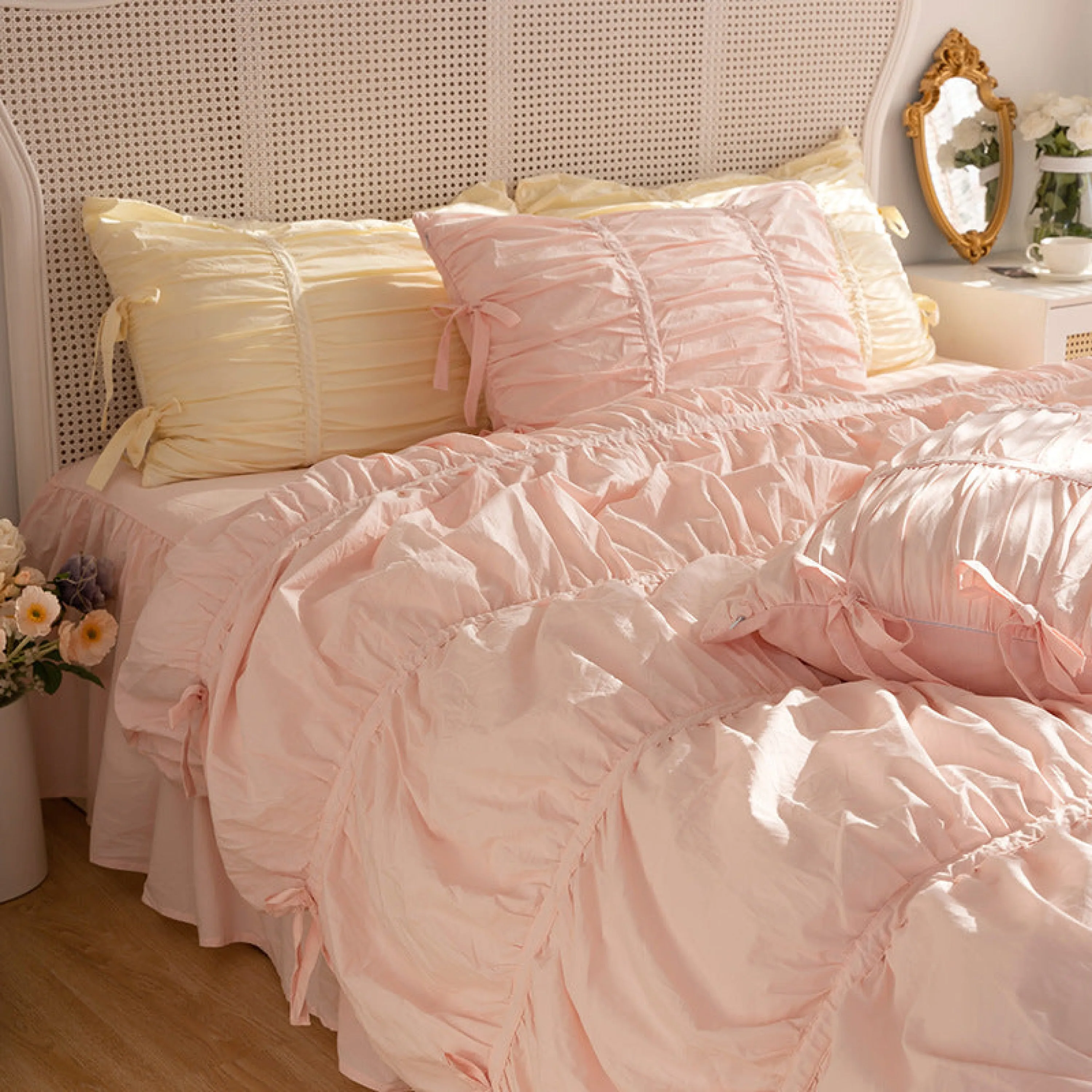 Coquette Ruffle Ribbon Ties Duvet Cover / White
