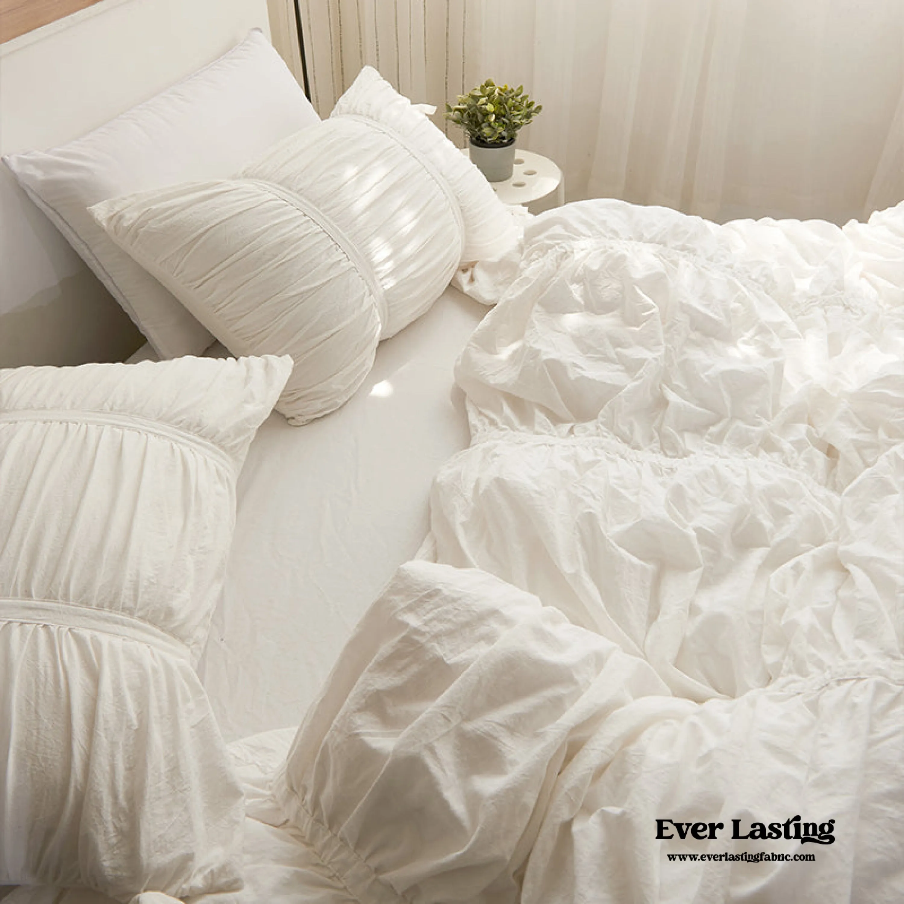 Coquette Ruffle Ribbon Ties Duvet Cover / White