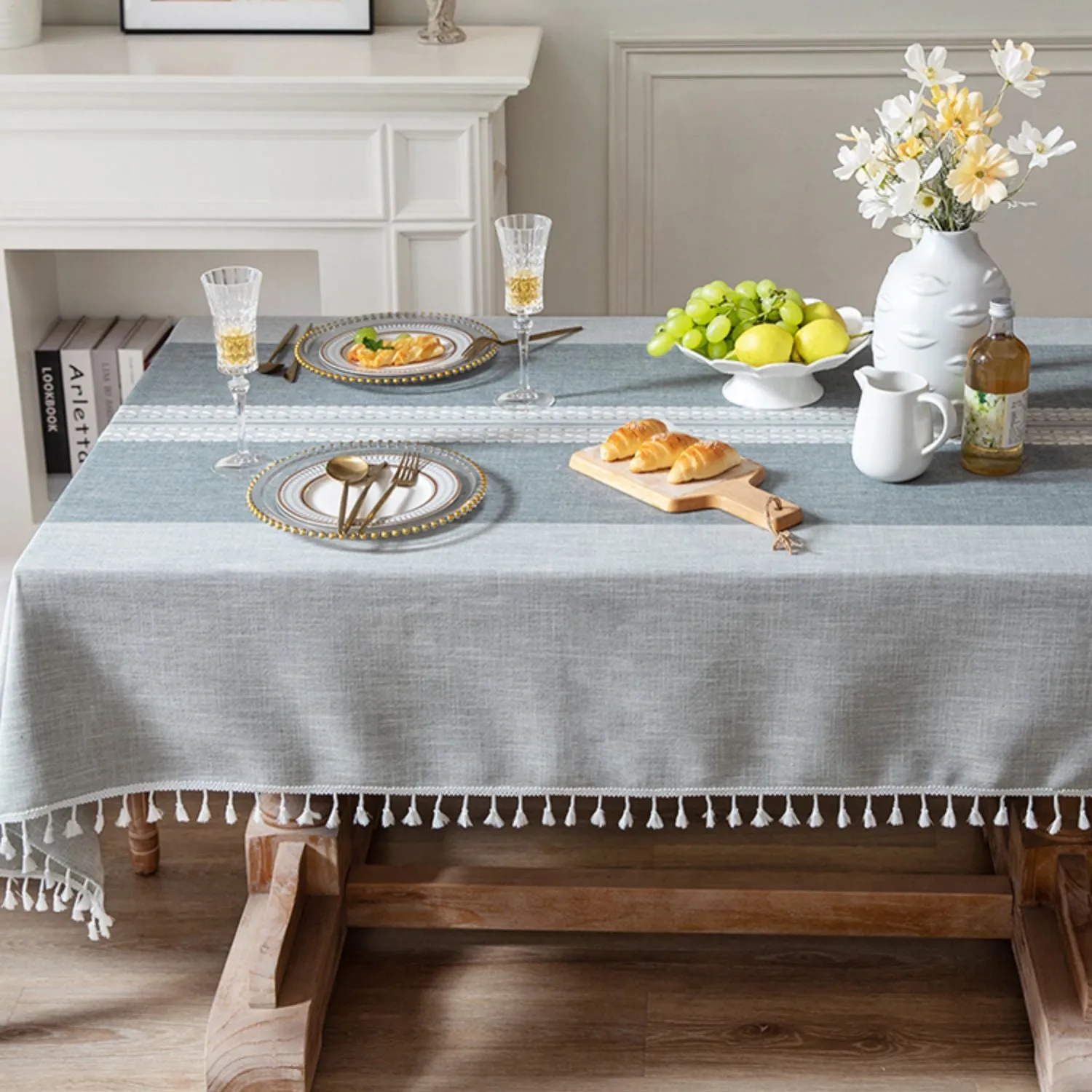 Cotton And Linen Tablecloth With Tassels
