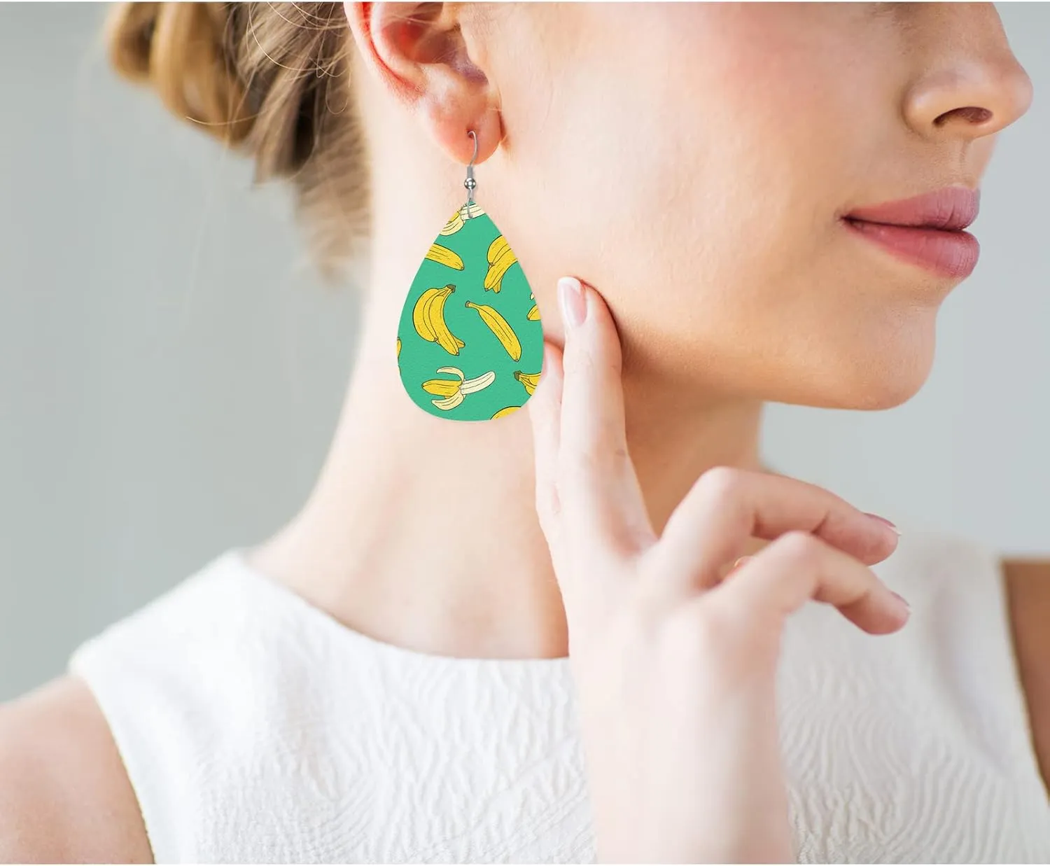 Exotic Flower Fashion Faux Leather Earrings Traditional Folk Ethnic Ornament Floral Wedding Teardrop Earrings Jewelry For Women Friends Bridal