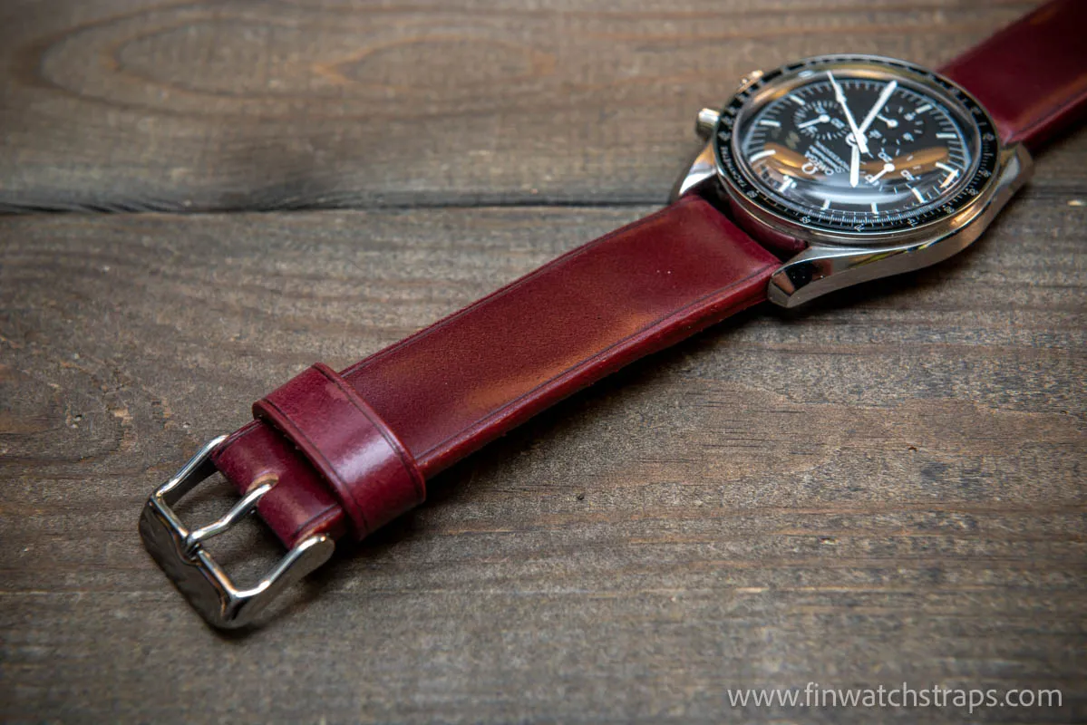 Leather watch strap, Shell Cordovan Burgundy . Handmade in Finland, 10 mm-26 mm.