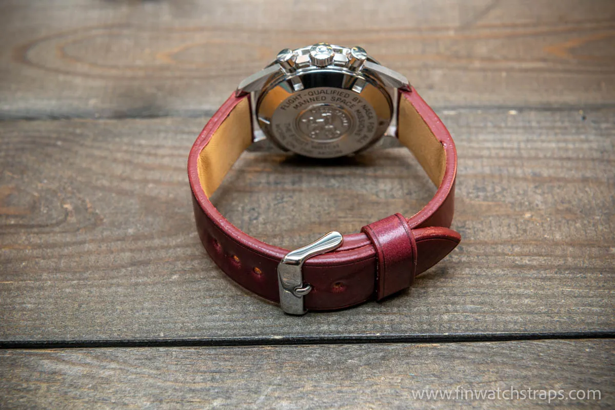 Leather watch strap, Shell Cordovan Burgundy . Handmade in Finland, 10 mm-26 mm.