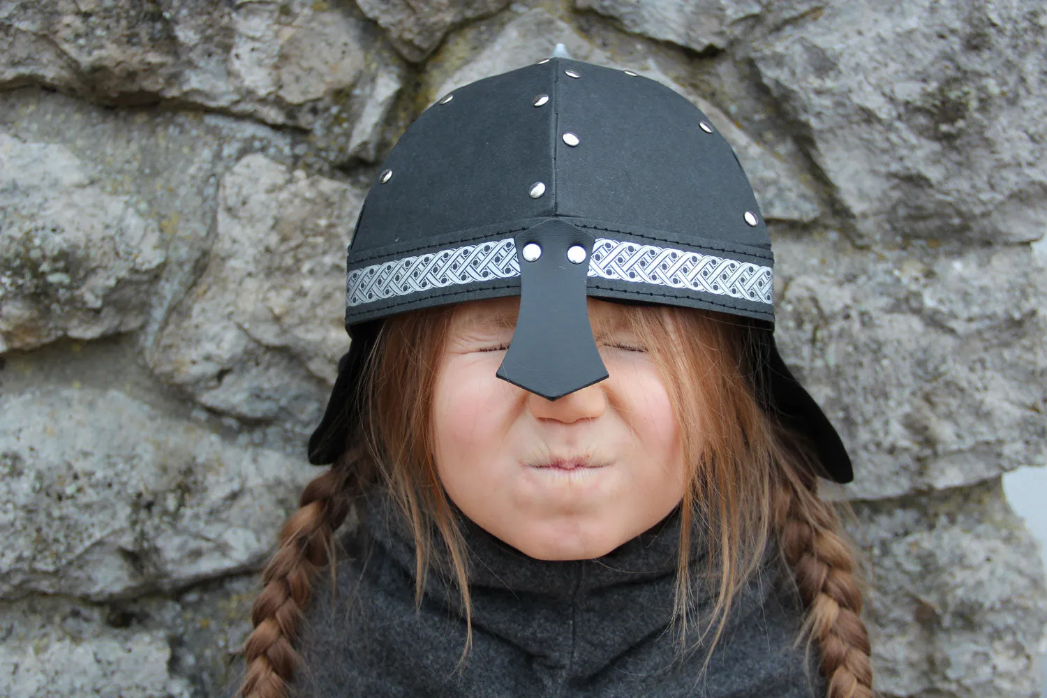Vah Black Alamann Knight Helmet