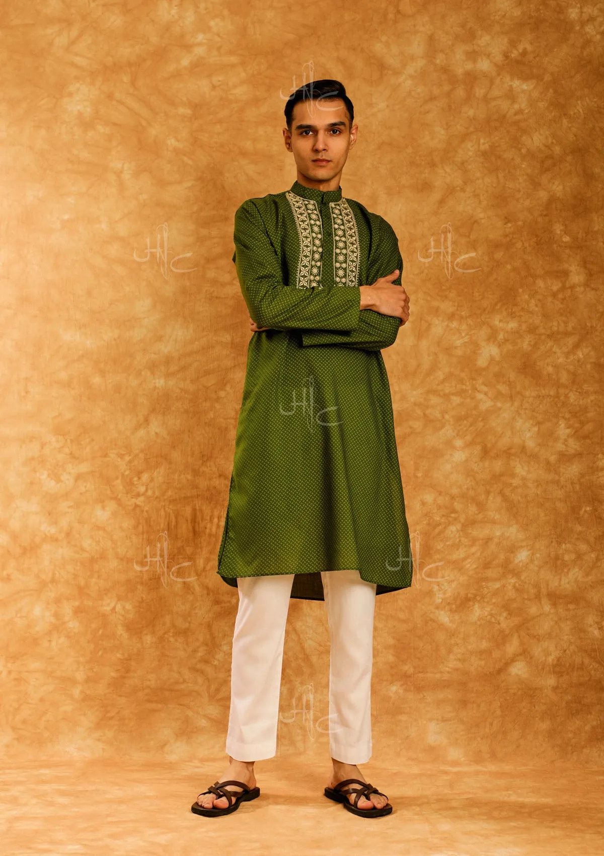 Wasiq Embroidered Rayon Straight Men's Kurta